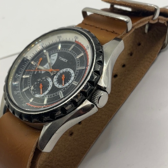 Timex Retrograde Black and Orange Men's Watch Brown Leather Band - Picture 2 of 5